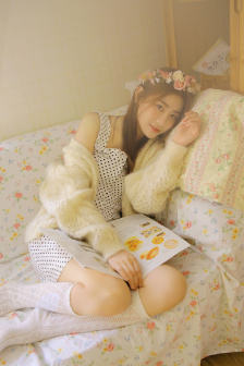王亮李美诗